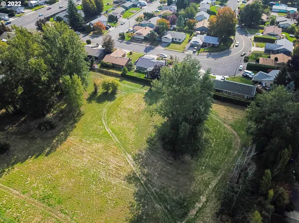 1 Southeast St, Gresham, OR 97080