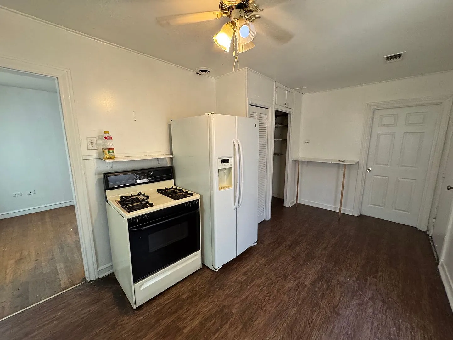 Central Waco Cottage — Photo 4