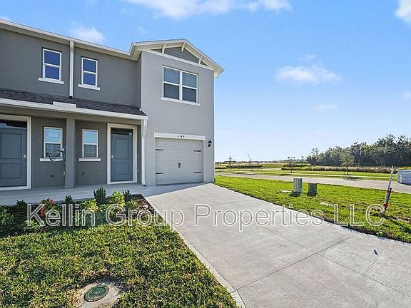 3rd image of 4344 Butterscotch Cir