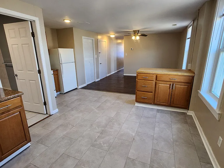 138 Henry St #3E — Photo 11