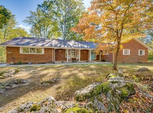 141 Otari Dr, Kingsport, TN 37664