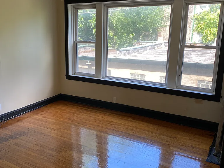 6018 S Vernon Ave #2 — Photo 10