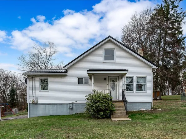 425 Chicora Rd, Butler, PA 16001