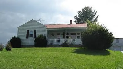 840 New Hope Rd photo 1