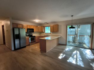 1117 W 10th St, Sioux Falls, SD 57104