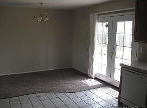 4th image of 1294 Helena Ave