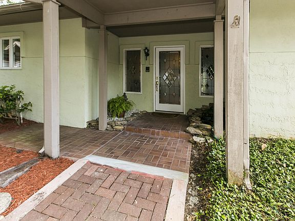 3rd image of 10122 W Courtyards Place