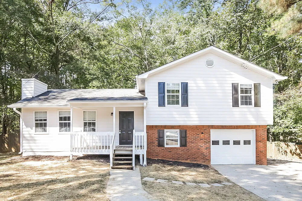 3 bed, 2.0 bath, 1248 sqft, $1,870 — Photo 1