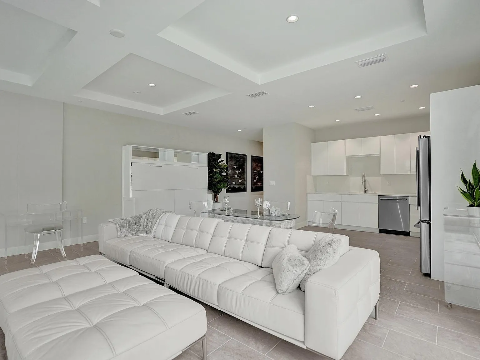 Studio, 741 sqft, $3,500 — Photo 3