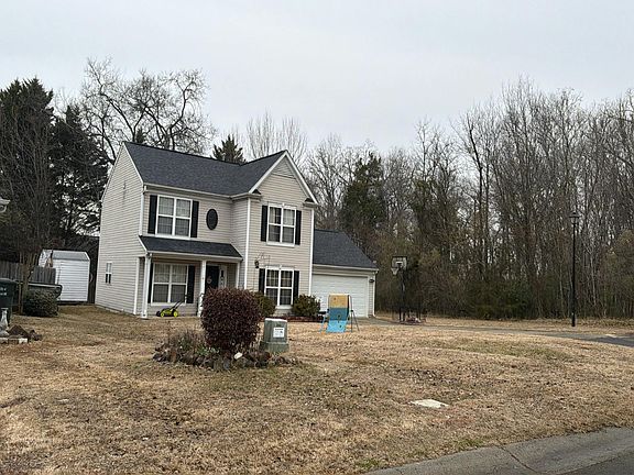 2nd image of 1602 Tate Rd