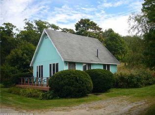 21 Smiths Ln, Owls Head, ME 04854
