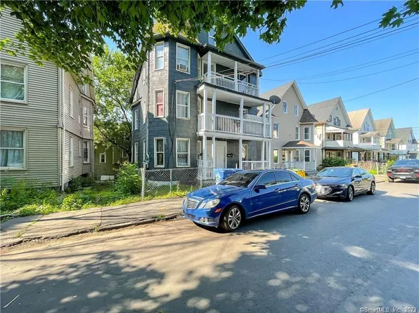 7 Ridgewood Street, Waterbury, CT 06710