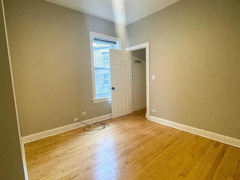 3717 N Racine Ave #2 — Photo 10
