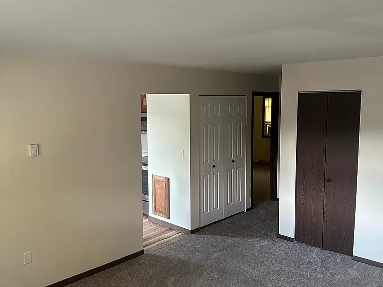 231 Spring Garden Ave — Photo 3