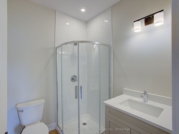 4th image of 1182 Queen St #64