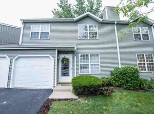 2047 Westview Ln, Round Lake Beach, IL