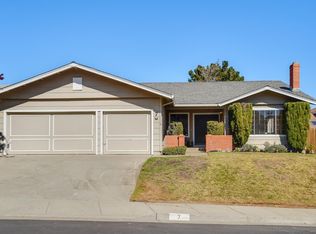 7 Highlands Ct, Belmont, CA 94002