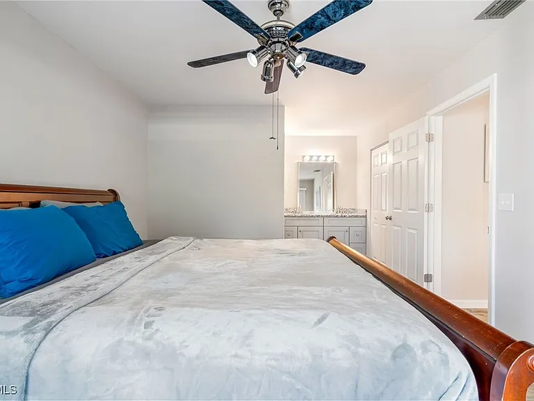6226 Timberwood Cir #119 — Photo 14