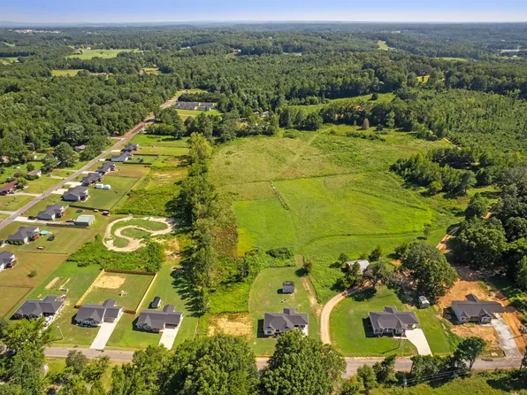 1894 County Road 1269, Vinemont, AL 35179