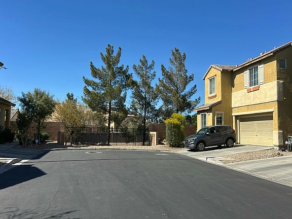 5th image of 3930 Meadow Foxtail Dr