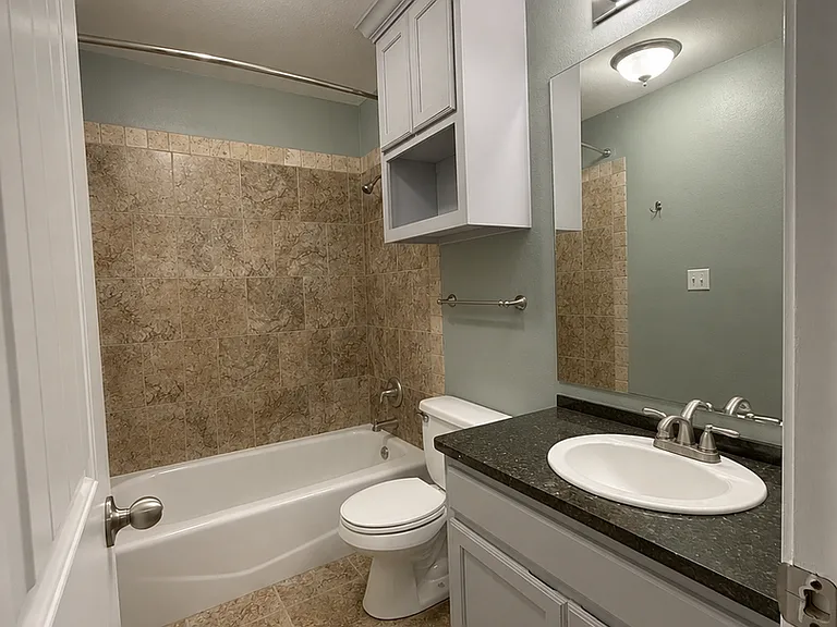 2829 Ricks Dr — Photo 9