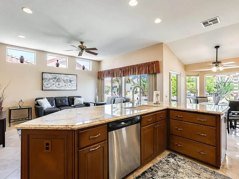 22903 N Shorthorn Ct — Photo 14