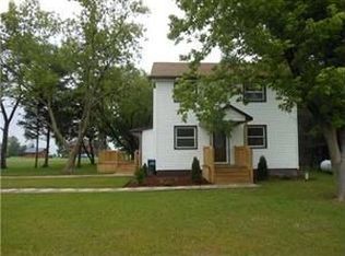 2217 Lake Rd, Ransomville, NY 14131