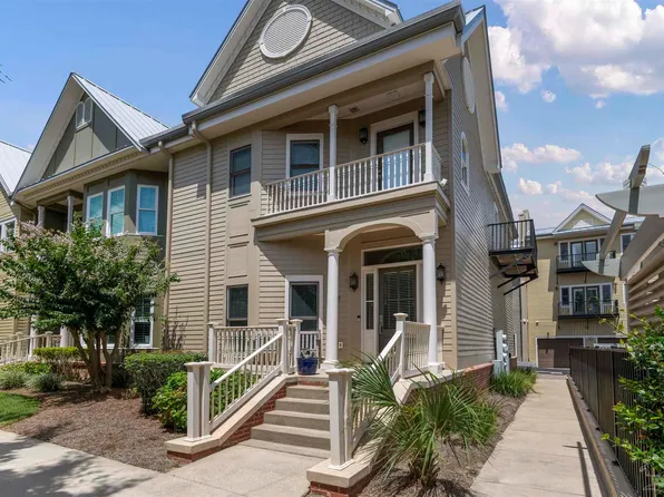 207 W Jackson St #11, Pensacola, FL 32501
