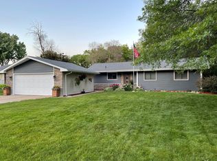2136 Bradley St, Saint Paul, MN 55117