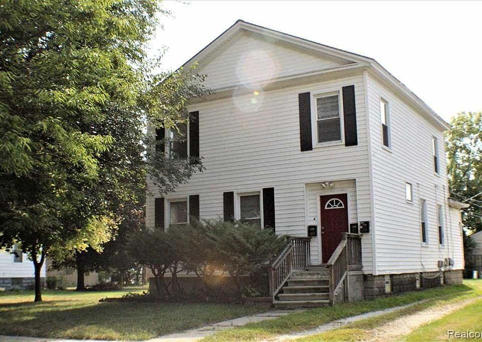 1st image of 51 Huron Ave