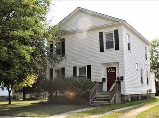 51 Huron Ave, Mount Clemens, MI 48043