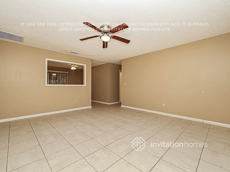 4402 Presidential St — Photo 4