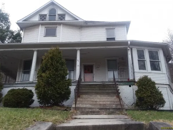 95 E Hamp, Piedmont, WV 26750