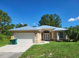 3695 29th Ave NE, Naples, FL 34120