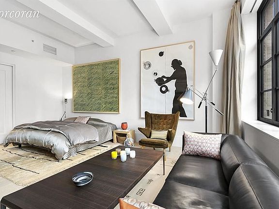 3rd image of 404 Park Ave S APT 4B