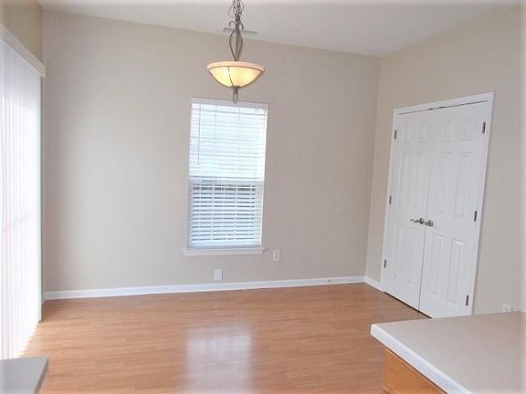 4th image of 110 Pleasant Grove Ln