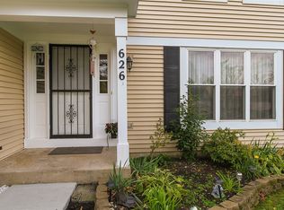 626 Swinford Rd, Bartlett, IL 60103