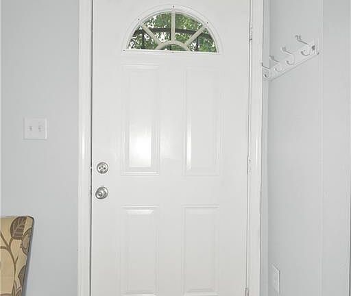 4th image of 2237 Yandes St