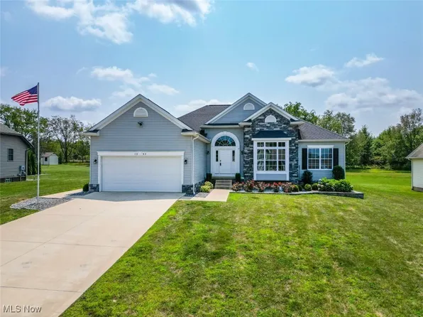 1243 Sageberry Dr, North Lima, OH 44452