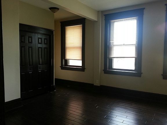 4th image of 1818 Arsenal St #A