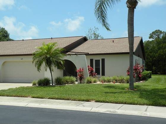 1st image of 669 Foxwood Blvd
