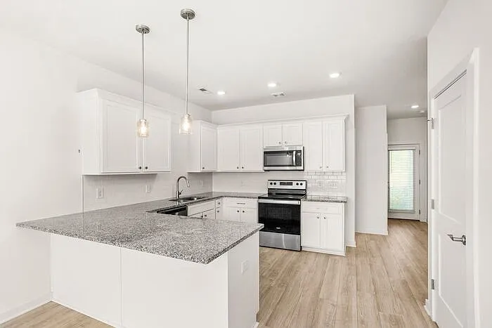 1170 Dickerson Pike #2 — Photo 3