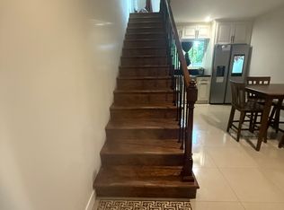 22972 Avenue San Luis, Woodland Hills, CA 91364