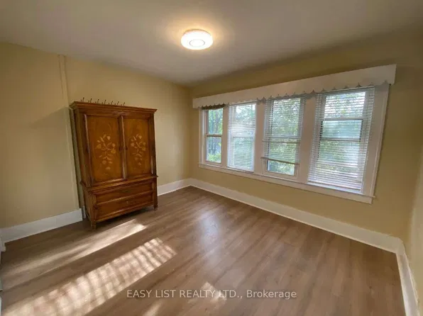 733 Partington Ave #731, Windsor, ON N9B 2N6