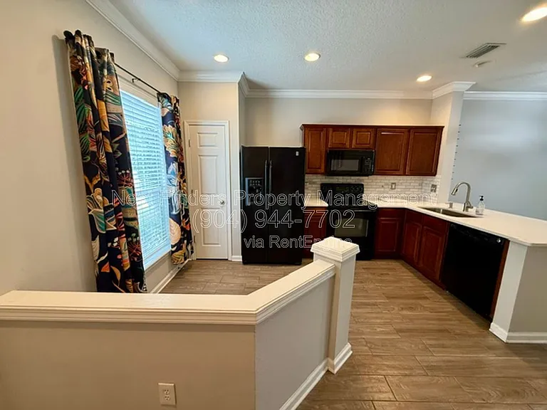3592 Pebble Path Ln — Photo 7