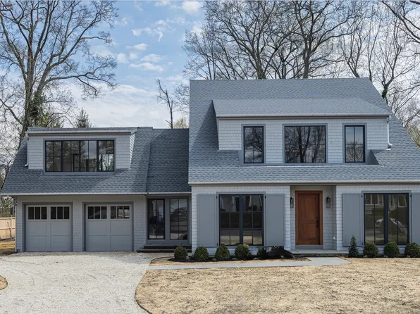 37 Lincoln Avenue, Greenwich, CT 06870