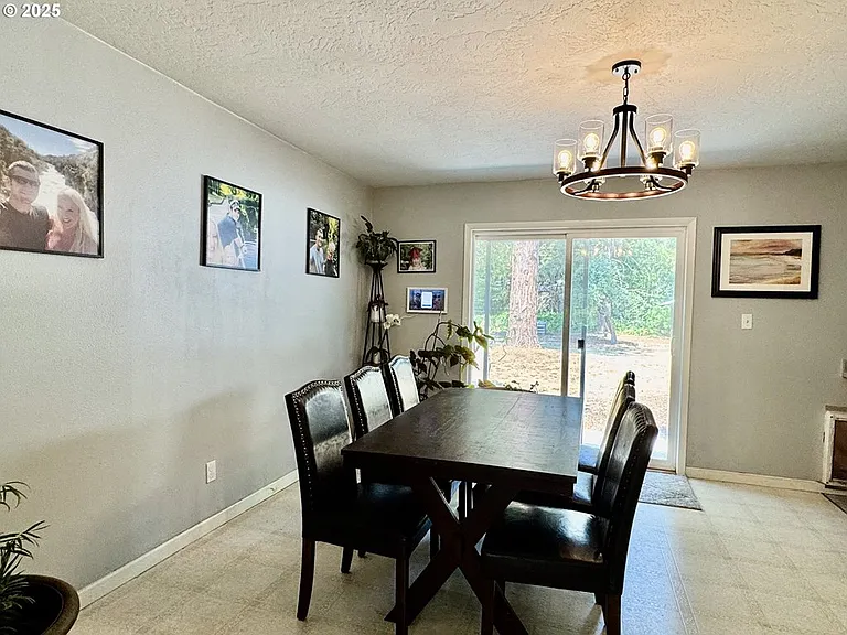 25371 Perkins Rd — Photo 9