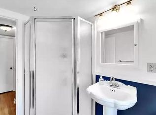 201 Terrace Ave, Zelienople, PA 16063