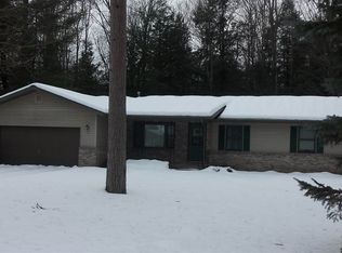 1225 Leeward Ln, Saint Helen, MI