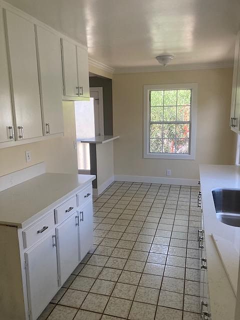 1st image of 4323 Sawtelle Blvd #1